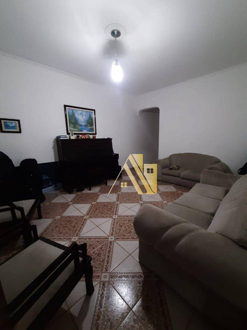 Sobrado à venda com 3 quartos, 500m² - Foto 2