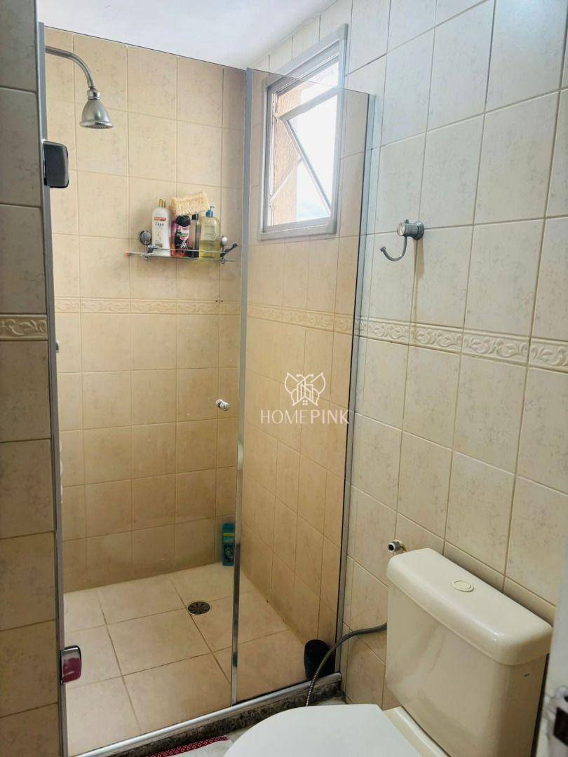 Apartamento para alugar com 3 quartos, 70m² - Foto 17