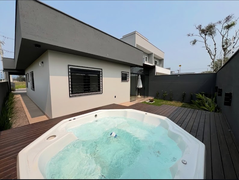 Casa, 3 quartos, 134 m² - Foto 1