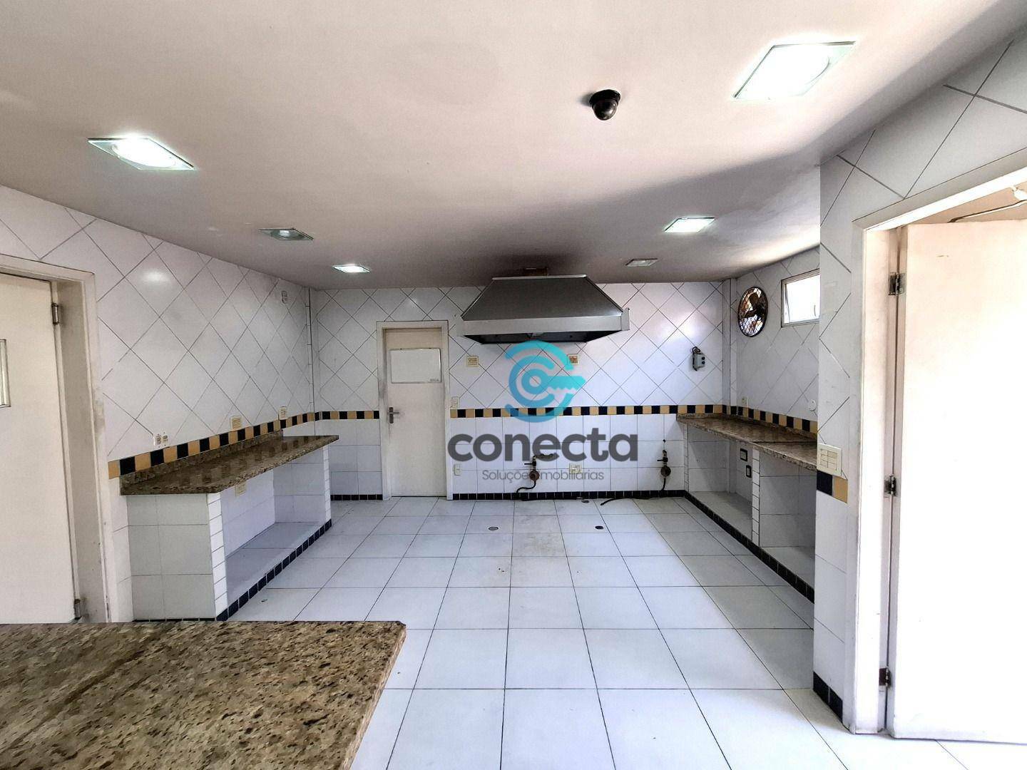 Casa à venda e aluguel, 290m² - Foto 11