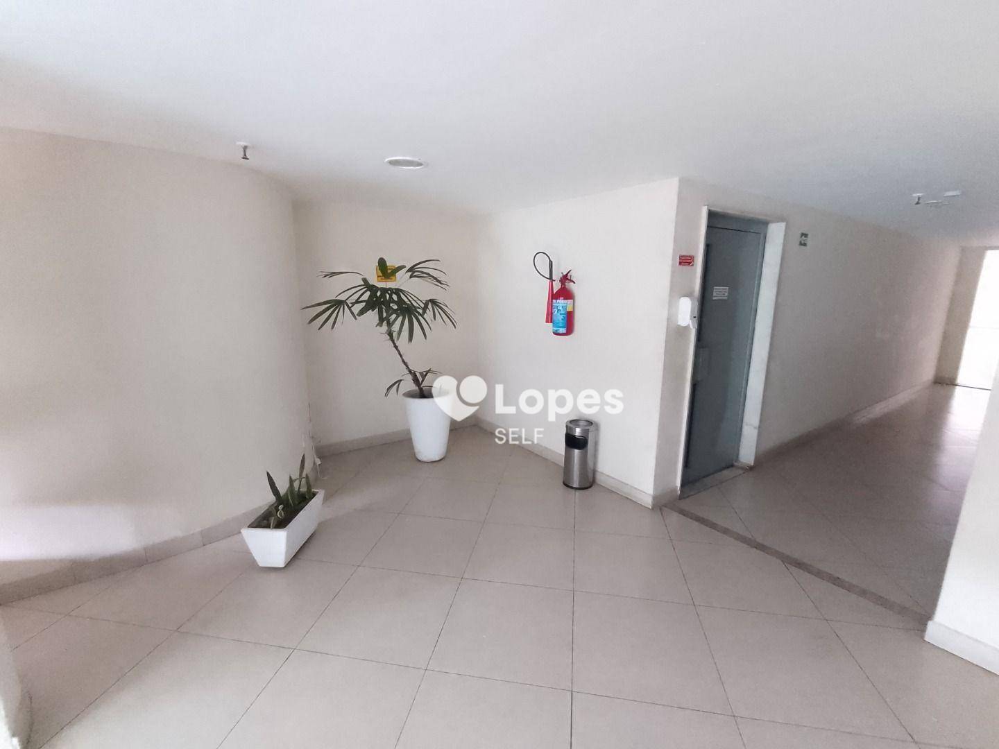 Apartamento à venda com 2 quartos, 60m² - Foto 6