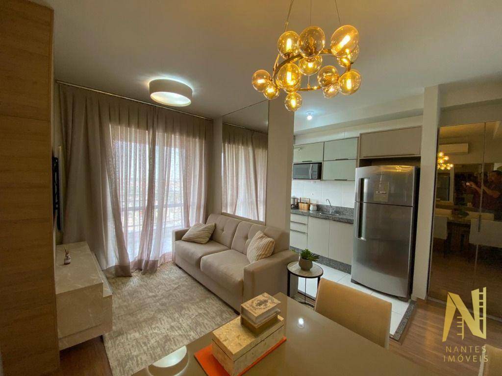 Apartamento à venda com 3 quartos, 66m² - Foto 1