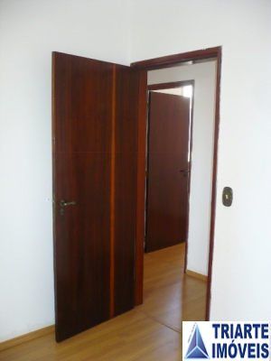 Apartamento para alugar com 3 quartos, 80m² - Foto 5