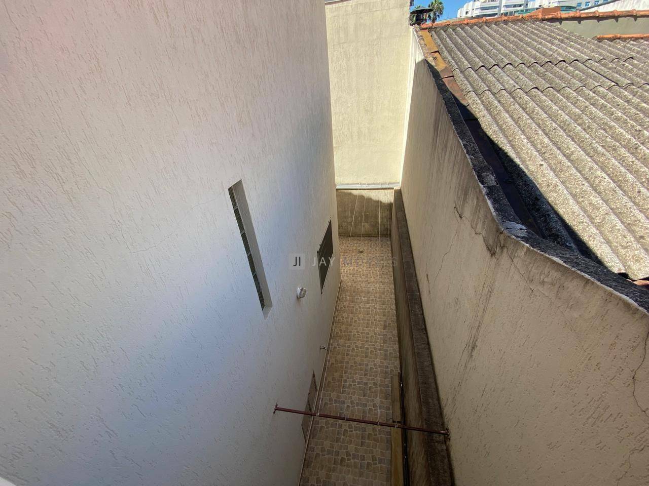 Sobrado à venda e aluguel com 3 quartos, 168m² - Foto 29