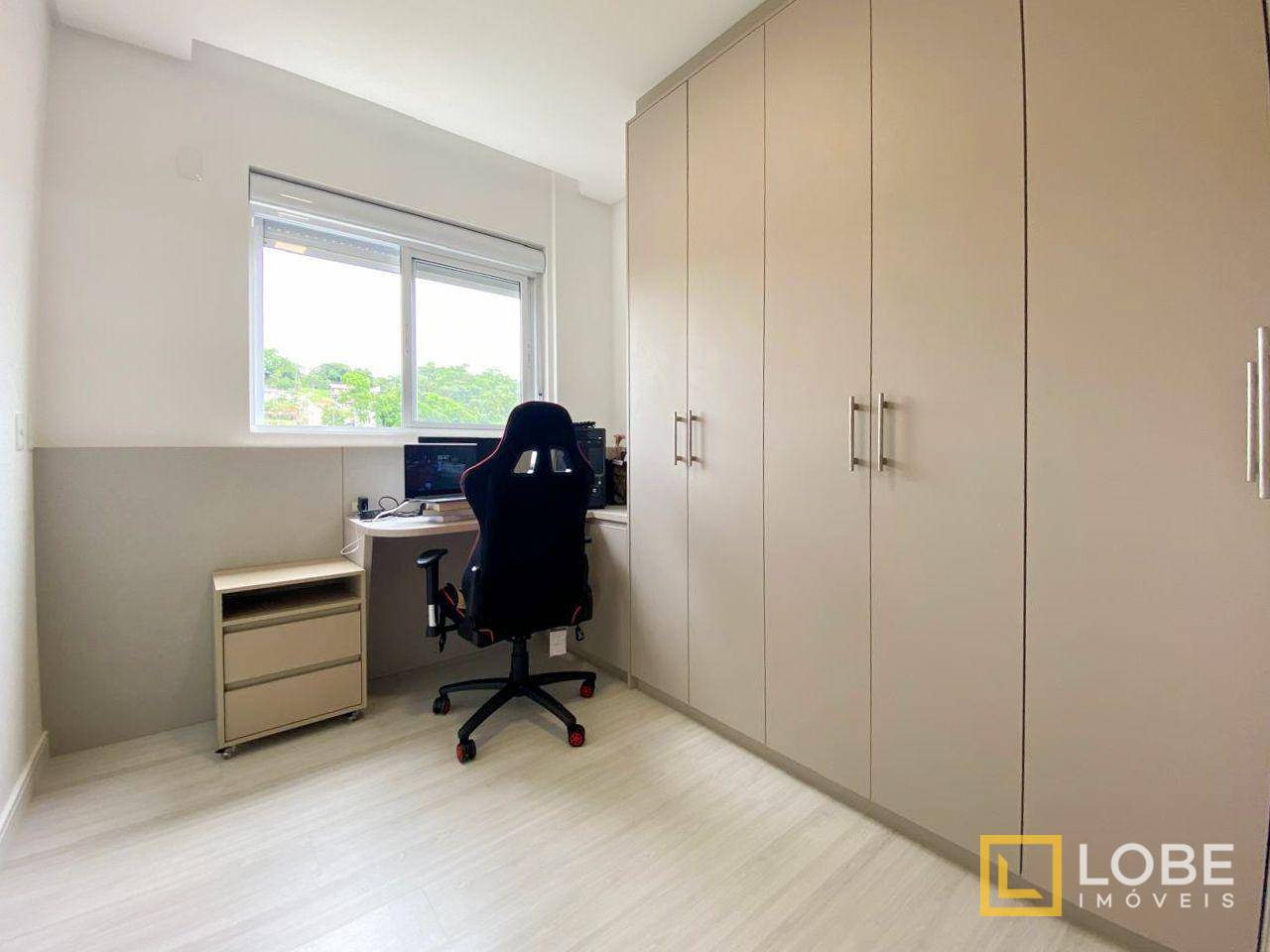 Apartamento à venda com 3 quartos, 87m² - Foto 13