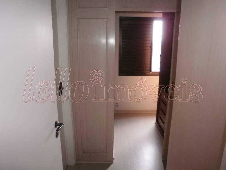 Apartamento para alugar com 2 quartos, 90m² - Foto 9