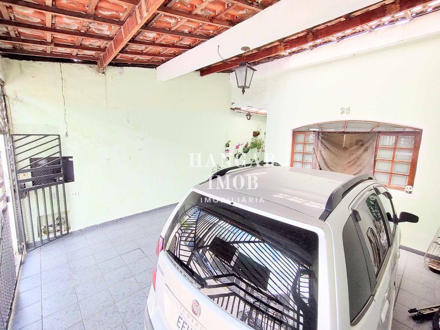 Casa à venda com 4 quartos, 180m² - Foto 4