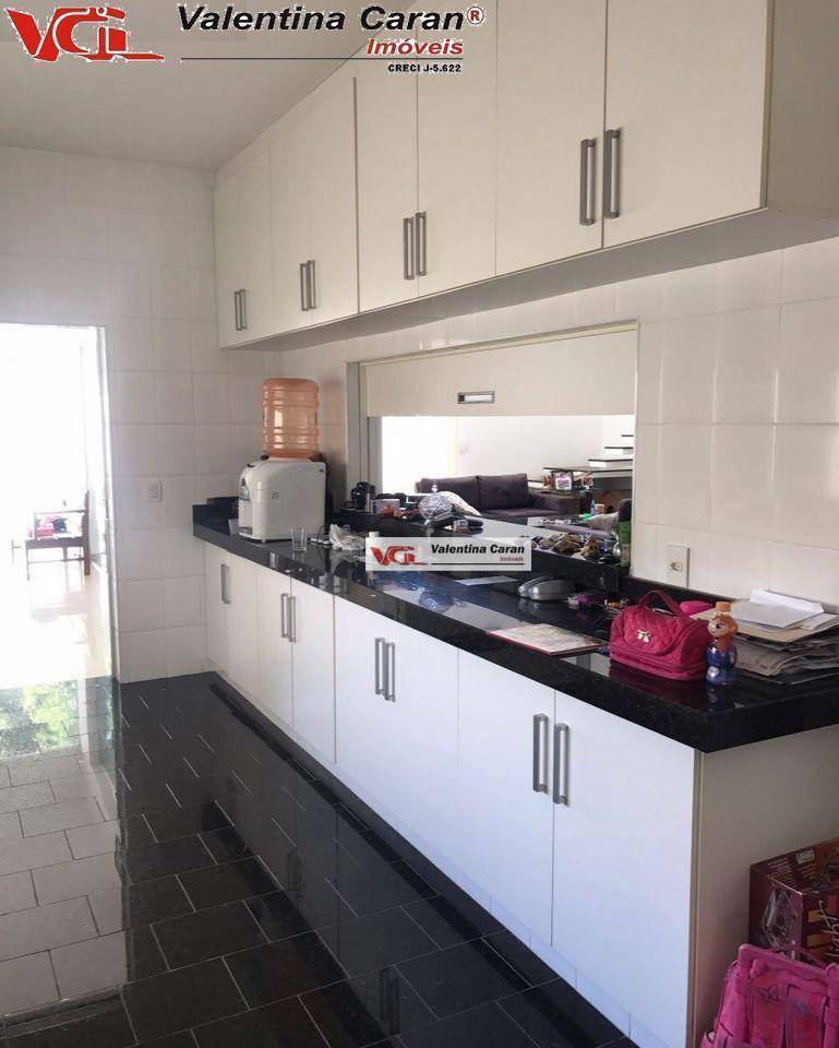 Sobrado à venda com 3 quartos, 274m² - Foto 9