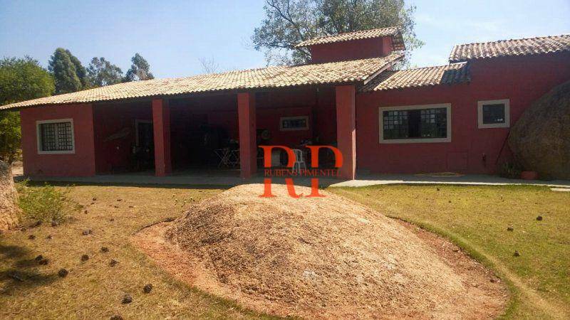 Chácara à venda com 3 quartos, 321m² - Foto 9