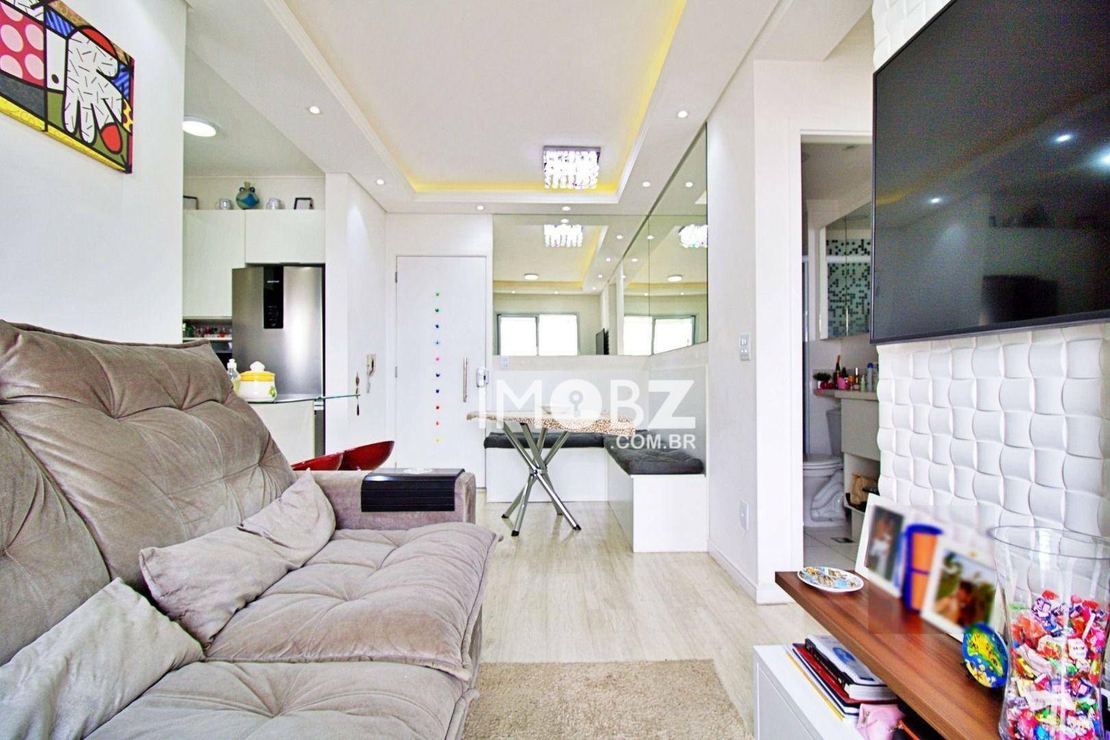 Apartamento à venda com 2 quartos, 47m² - Foto 1