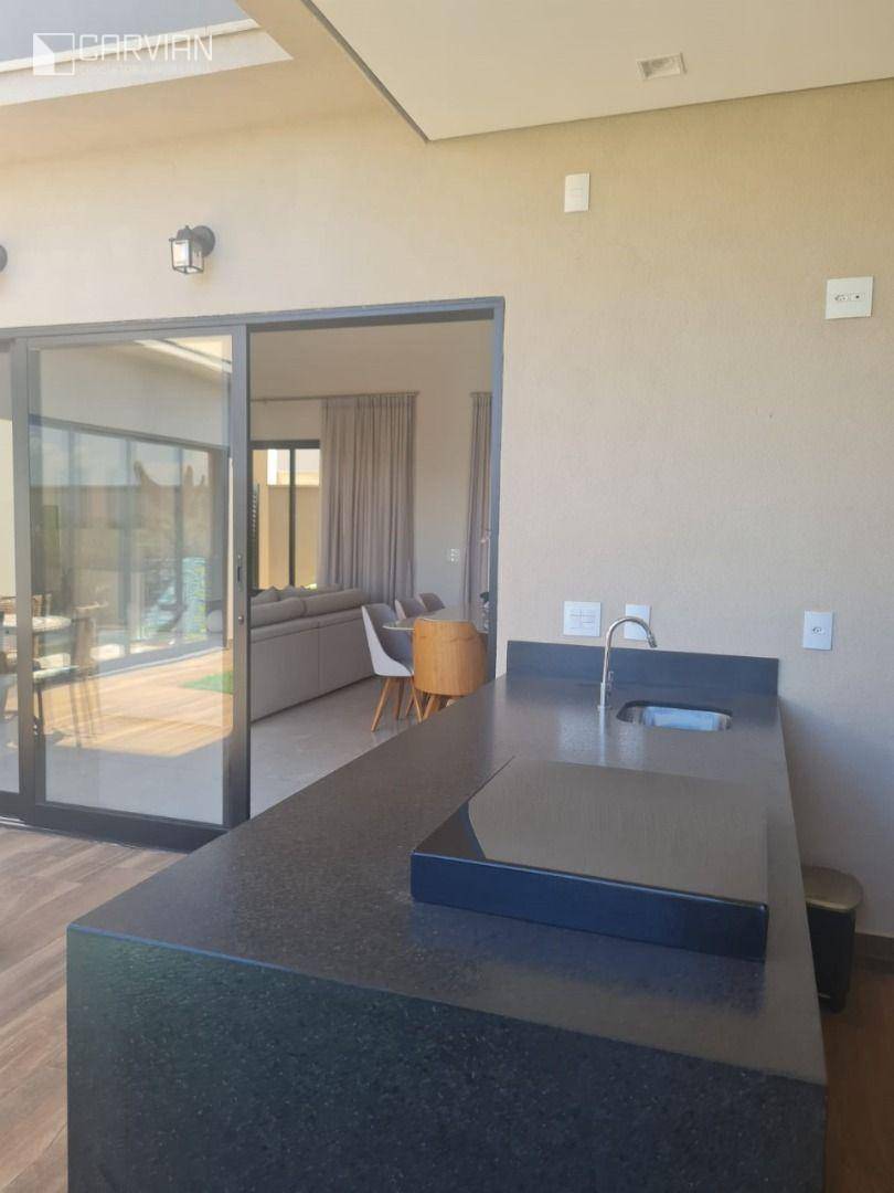 Casa de Condomínio à venda com 3 quartos, 237m² - Foto 16