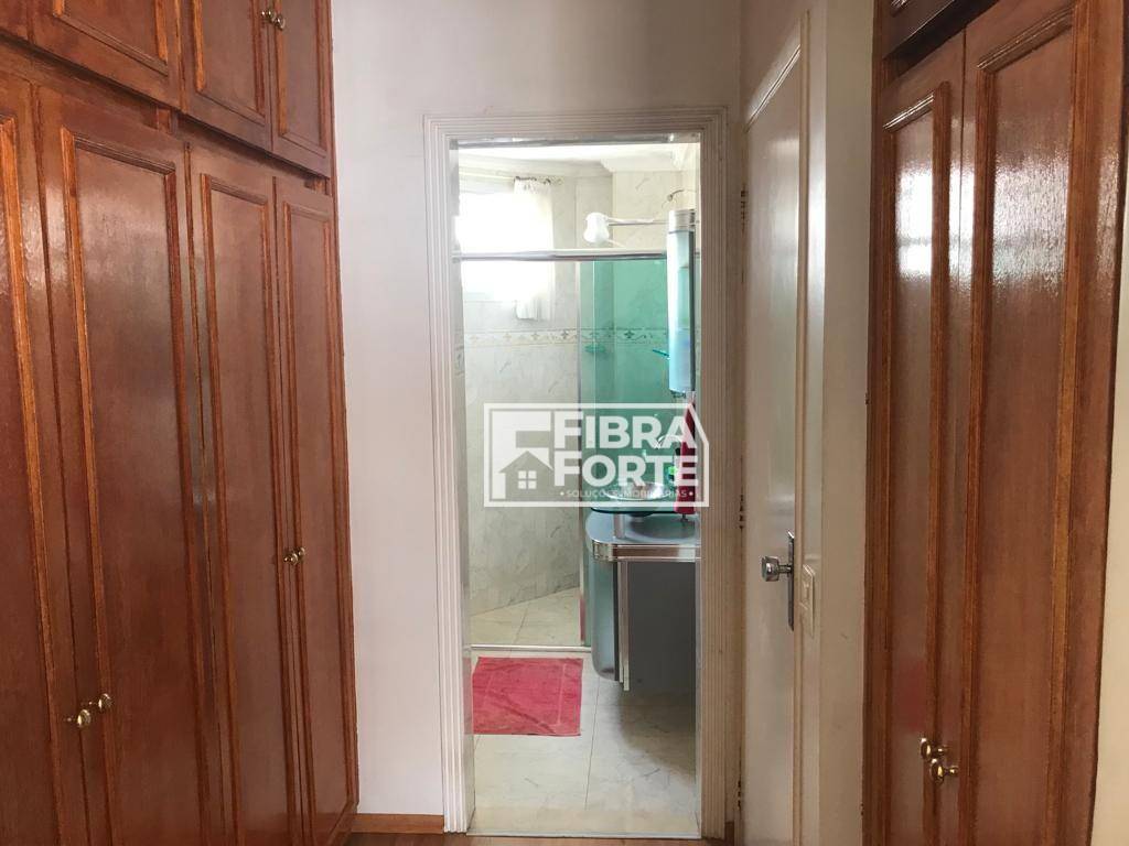 Apartamento à venda com 3 quartos, 165m² - Foto 15