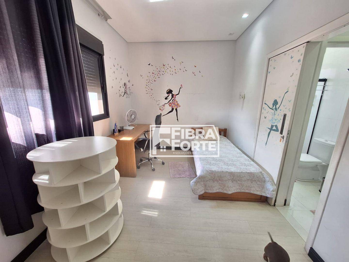 Casa de Condomínio à venda com 3 quartos, 250m² - Foto 33