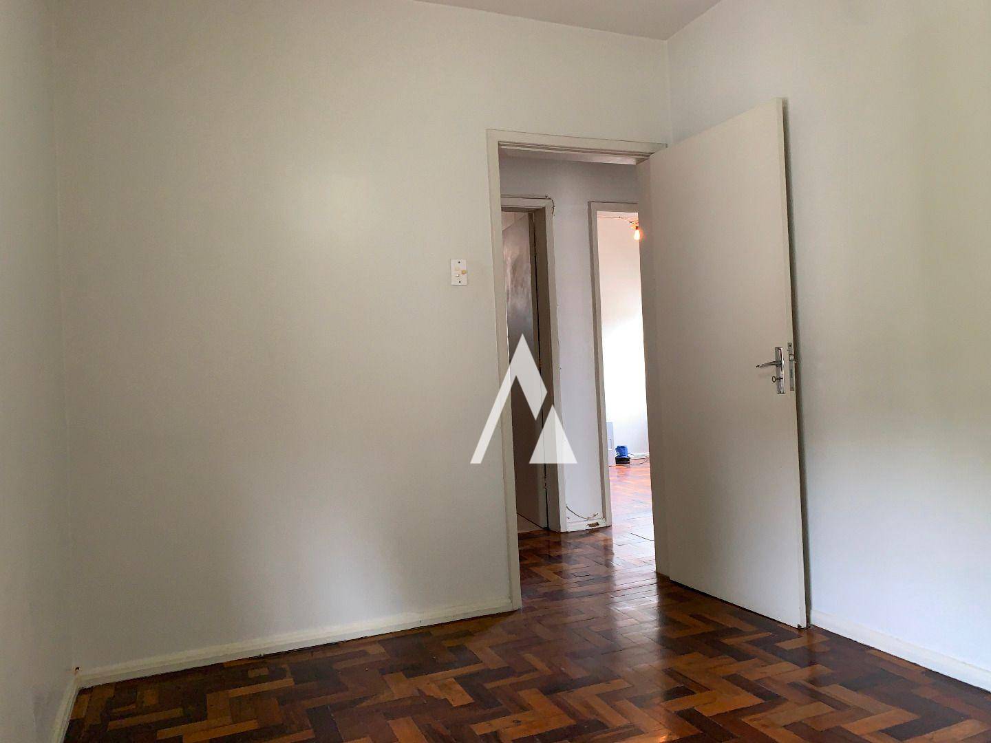 Apartamento à venda com 3 quartos, 60m² - Foto 18