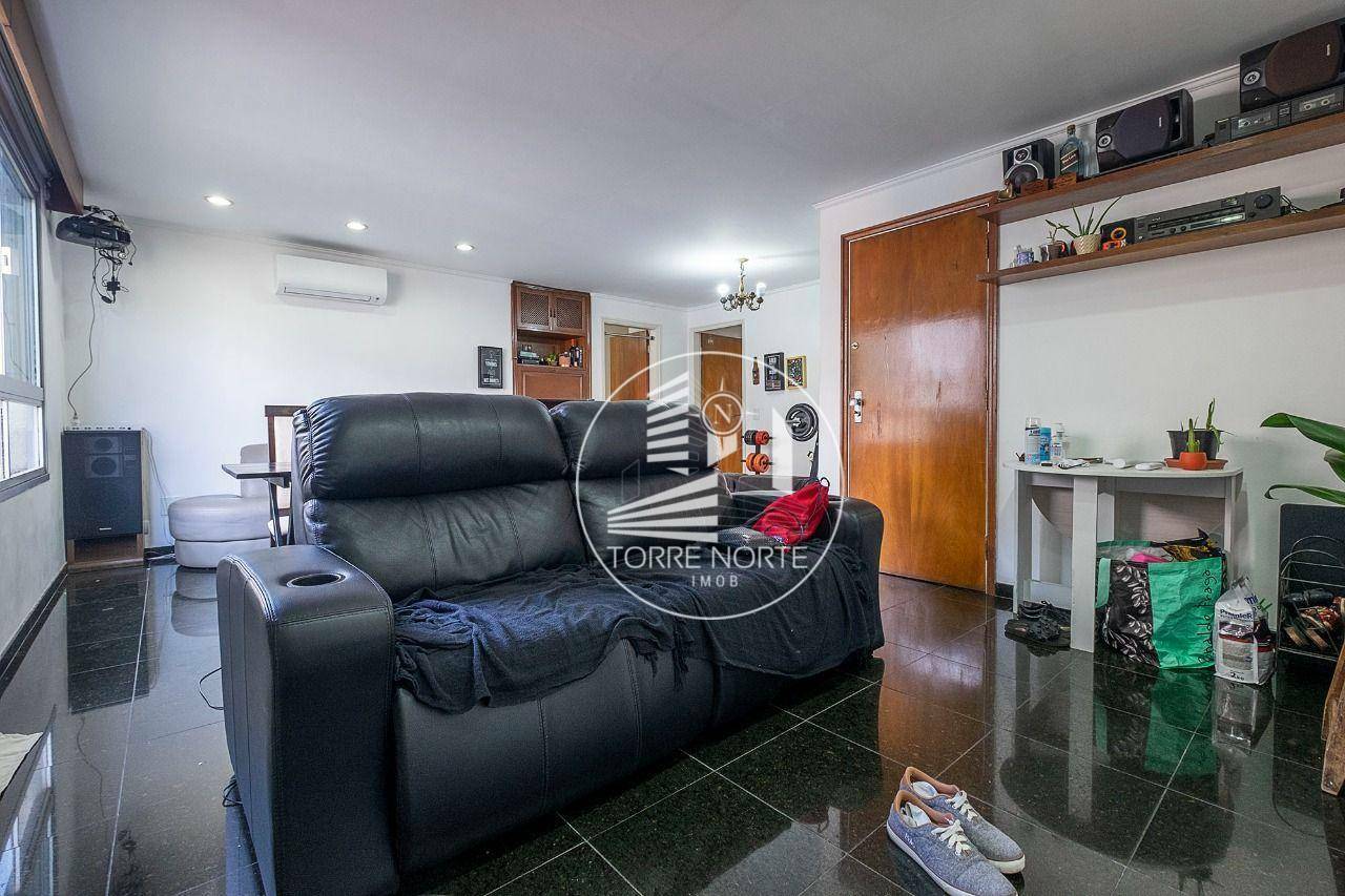 Apartamento à venda com 3 quartos, 142m² - Foto 27