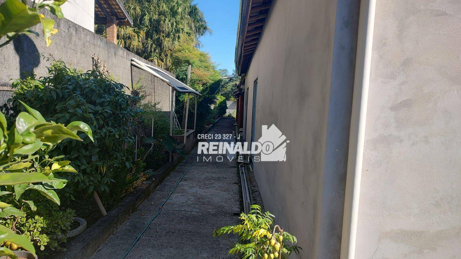 Chácara à venda com 5 quartos, 400m² - Foto 42