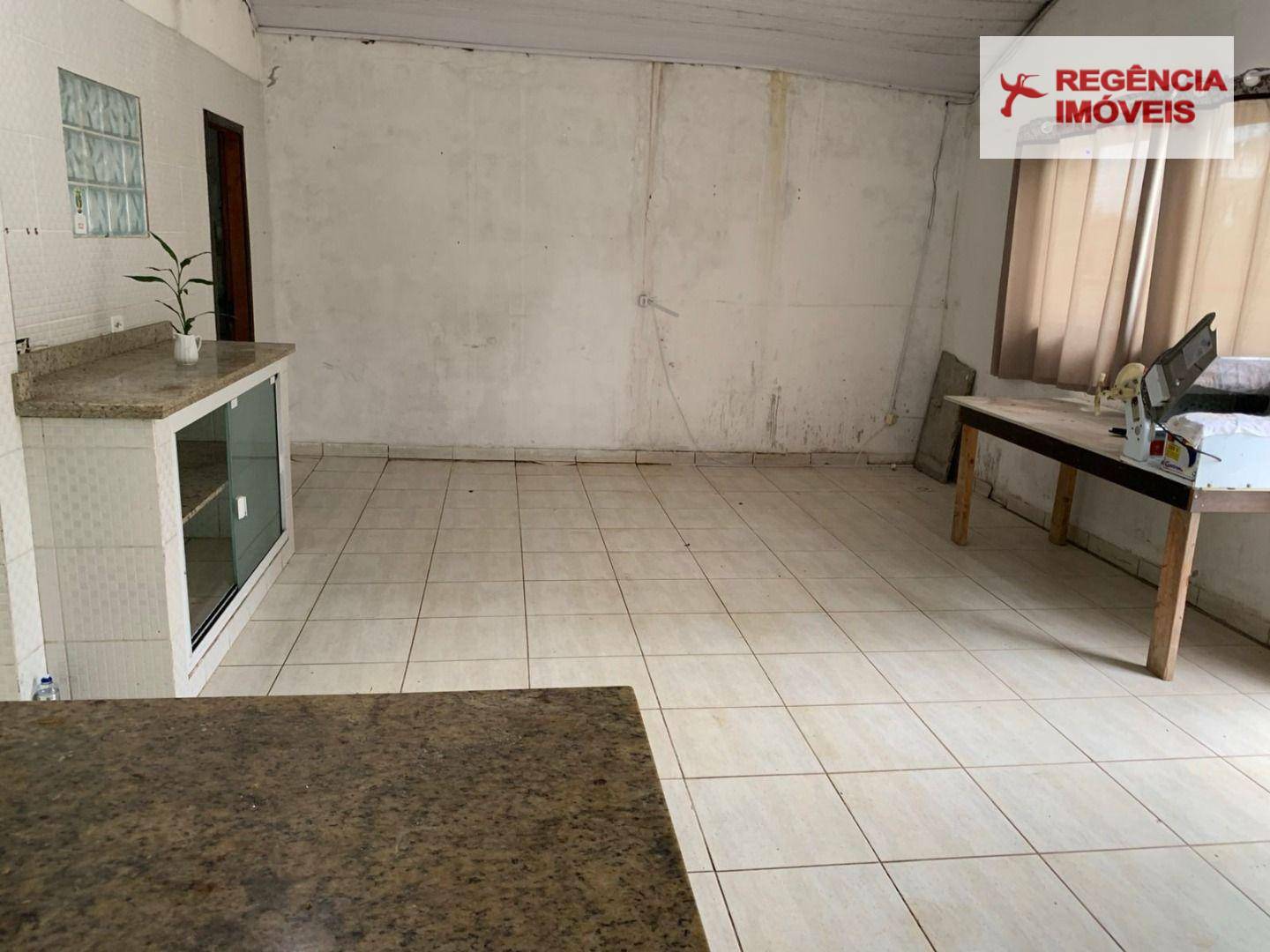 Casa à venda com 3 quartos, 110m² - Foto 3