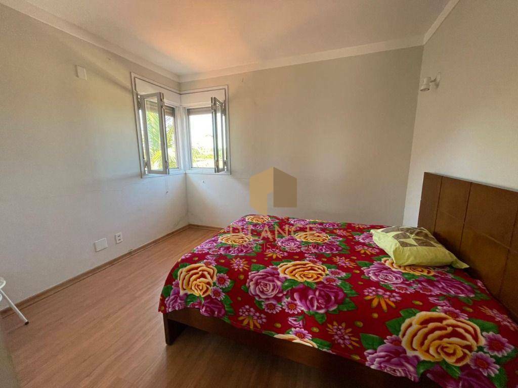 Casa de Condomínio à venda com 3 quartos, 219m² - Foto 26