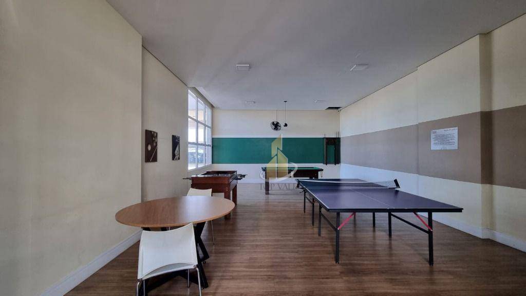 Apartamento para alugar com 2 quartos, 65m² - Foto 22
