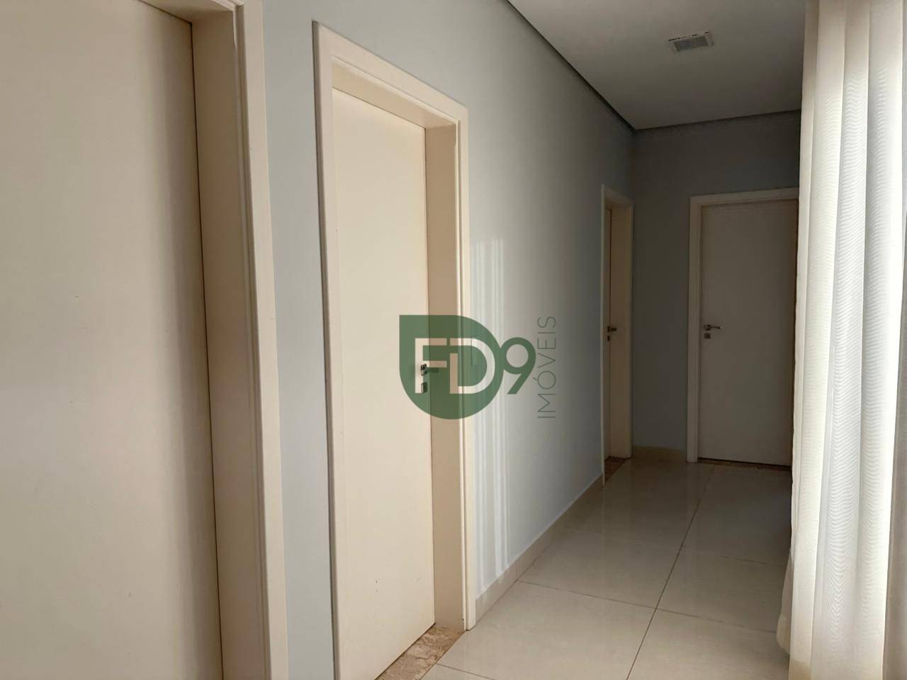 Casa à venda com 3 quartos, 240m² - Foto 14