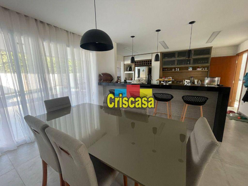 Casa à venda com 4 quartos, 212m² - Foto 8