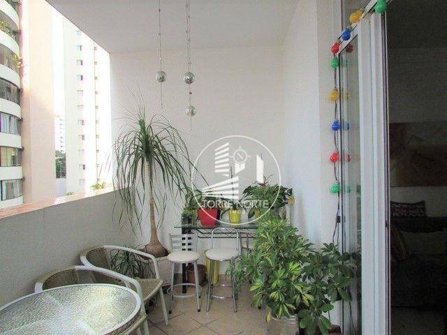 Apartamento à venda com 3 quartos, 130m² - Foto 14