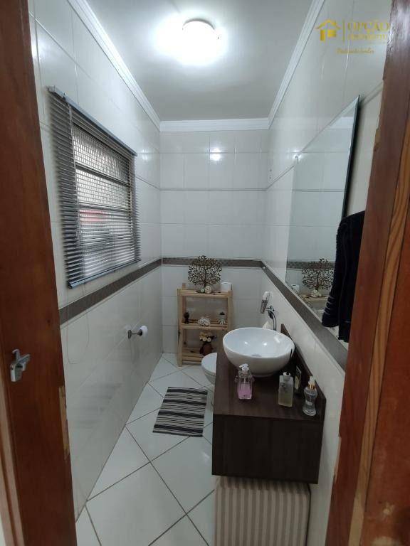 Casa à venda com 2 quartos, 188m² - Foto 16