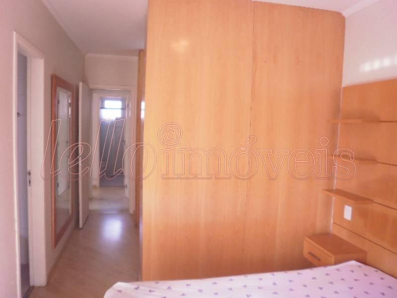 Apartamento para alugar com 3 quartos, 130m² - Foto 18