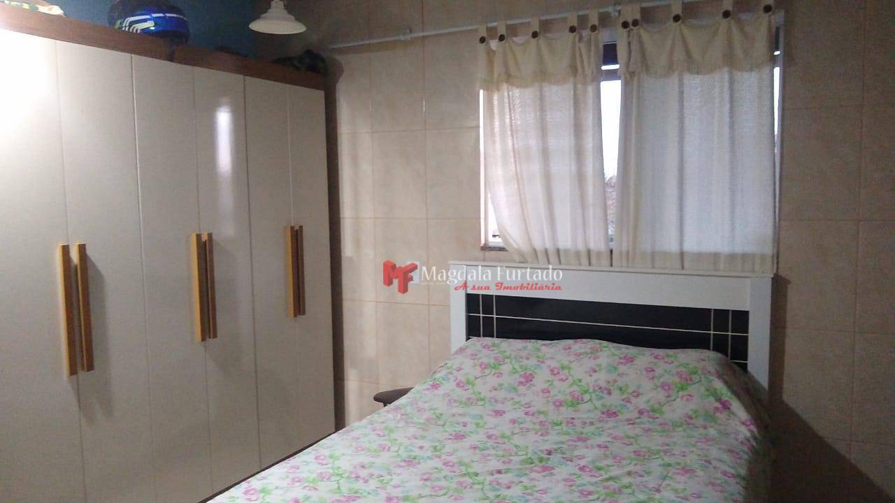 Casa à venda com 2 quartos, 130m² - Foto 4