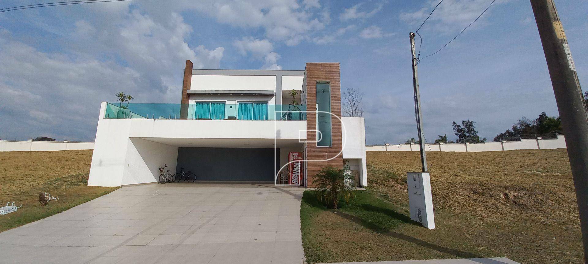 Casa de Condomínio à venda com 4 quartos, 262m² - Foto 1