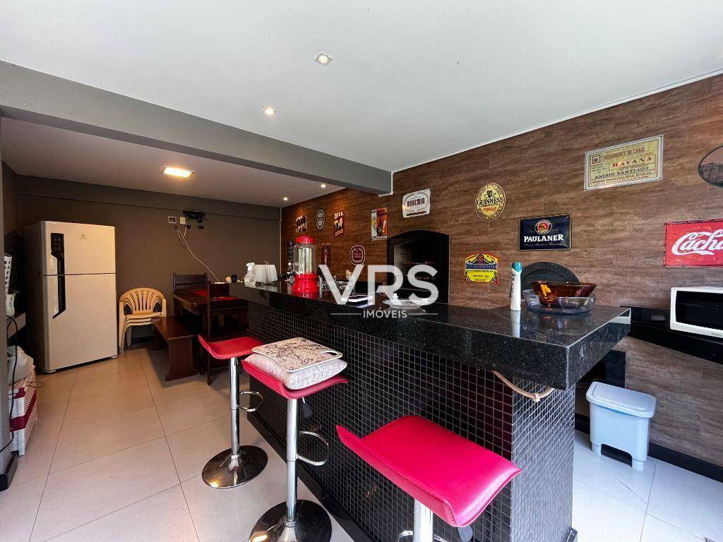 Casa de Condomínio à venda com 4 quartos, 240m² - Foto 33