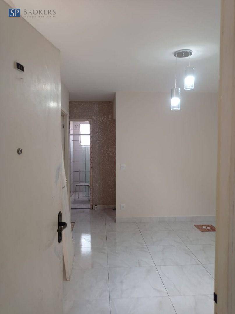 Apartamento à venda com 2 quartos, 48m² - Foto 4