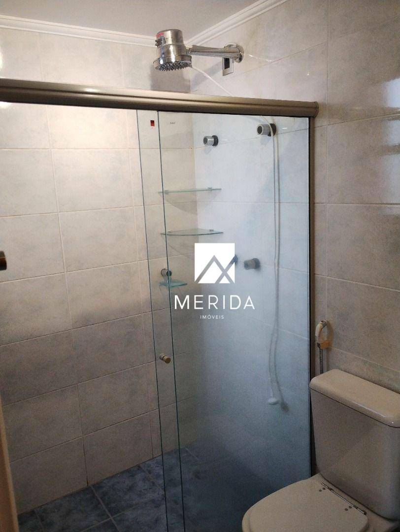 Apartamento para alugar com 3 quartos, 100m² - Foto 32