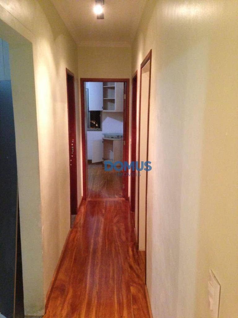 Apartamento à venda com 3 quartos, 85m² - Foto 10