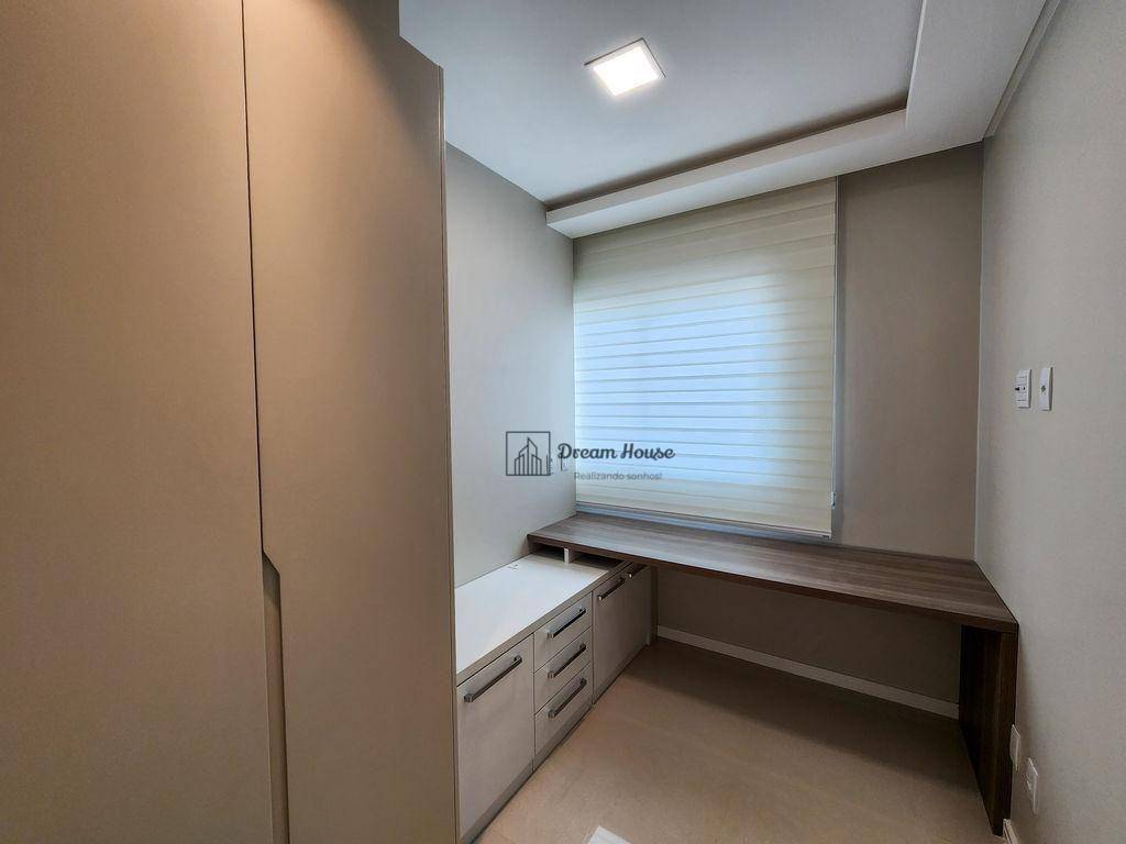 Apartamento à venda com 3 quartos, 149m² - Foto 10