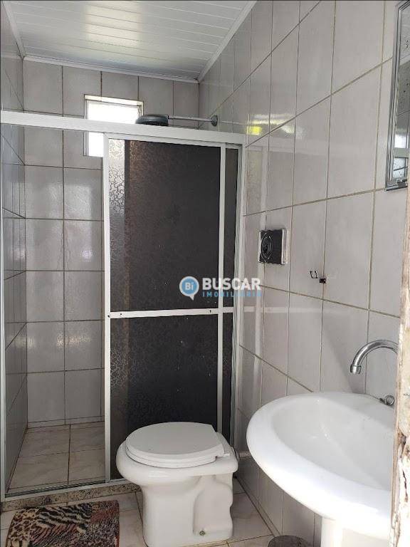 Sítio à venda com 3 quartos, 200m² - Foto 21