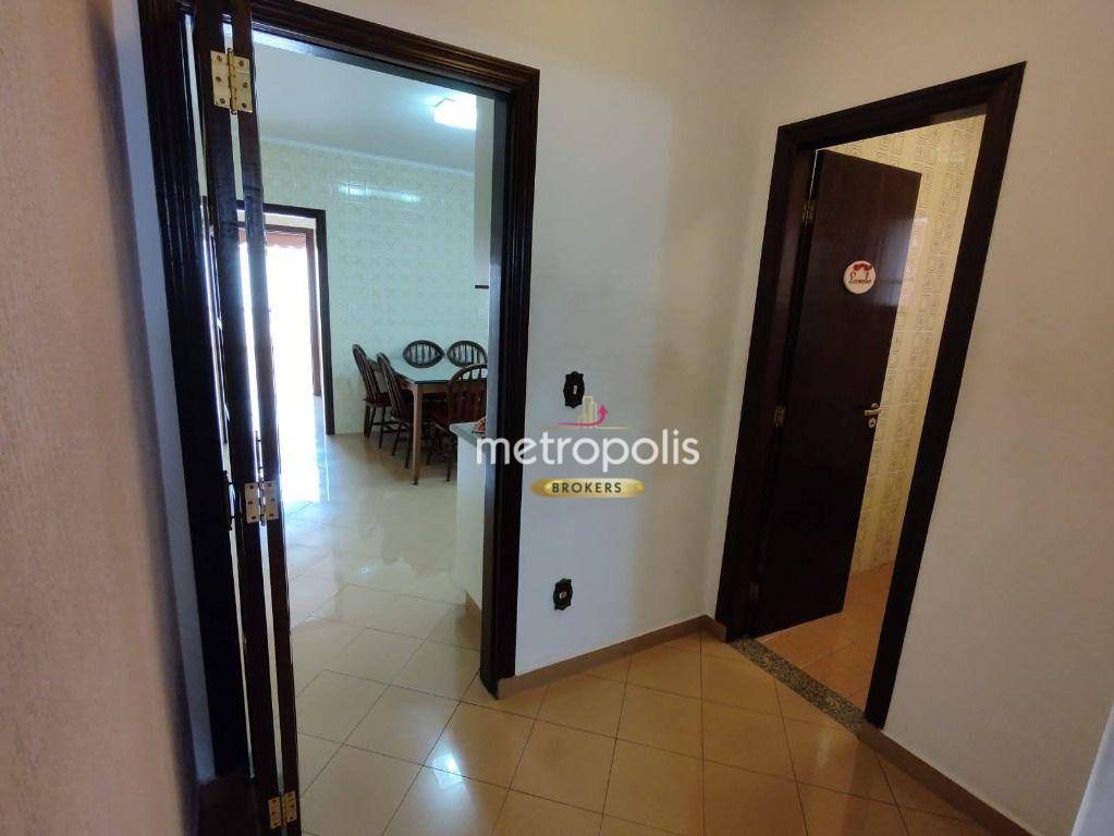 Sobrado à venda com 3 quartos, 220m² - Foto 4