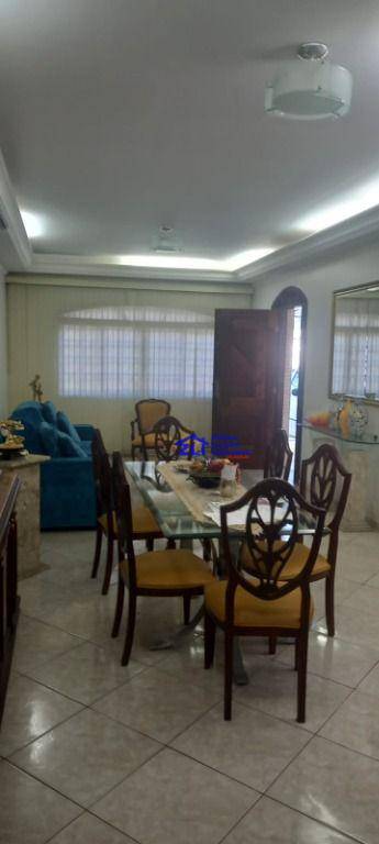 Sobrado à venda com 3 quartos, 390m² - Foto 14