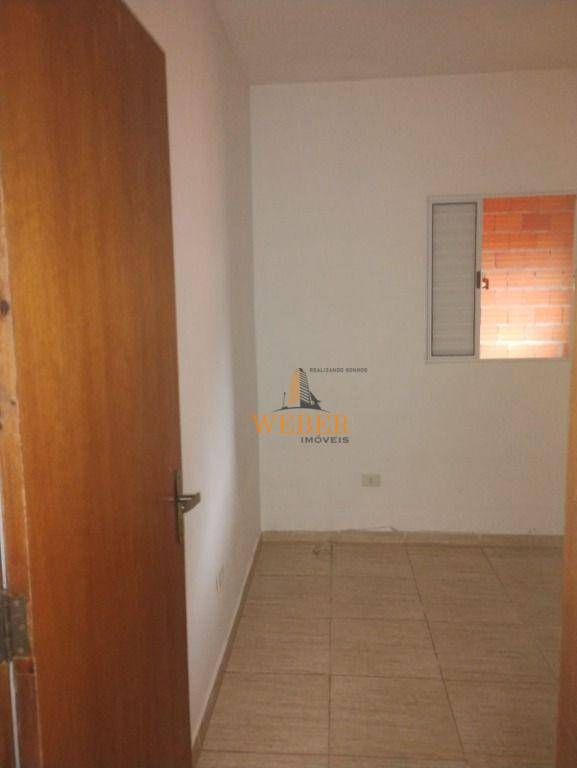 Sobrado à venda com 2 quartos, 120m² - Foto 51