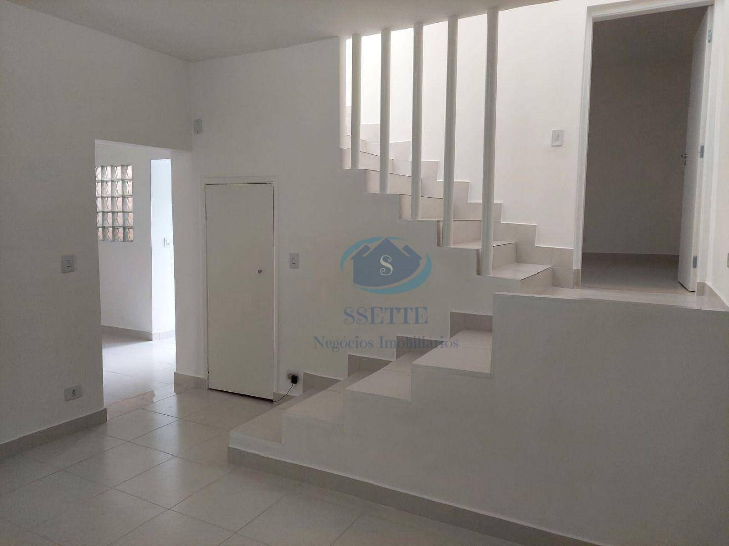 Sobrado para alugar com 3 quartos, 180m² - Foto 3