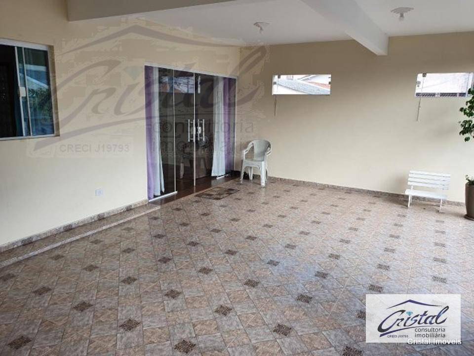 Casa à venda com 6 quartos, 228m² - Foto 8