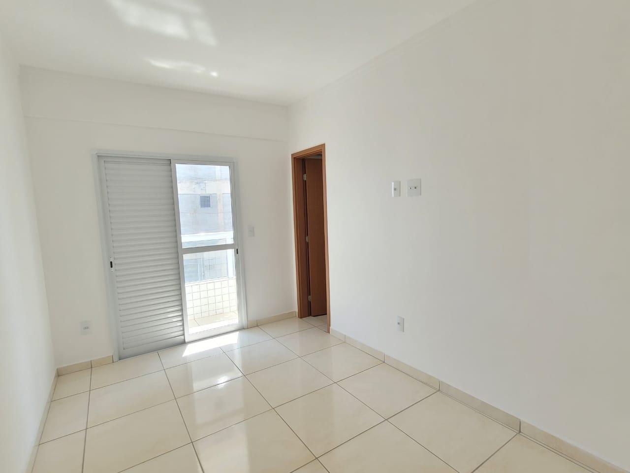 Apartamento à venda com 2 quartos, 87m² - Foto 10