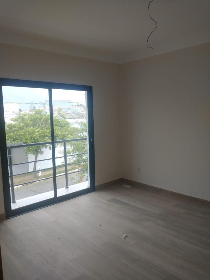 Casa de Condomínio à venda com 3 quartos, 194m² - Foto 10