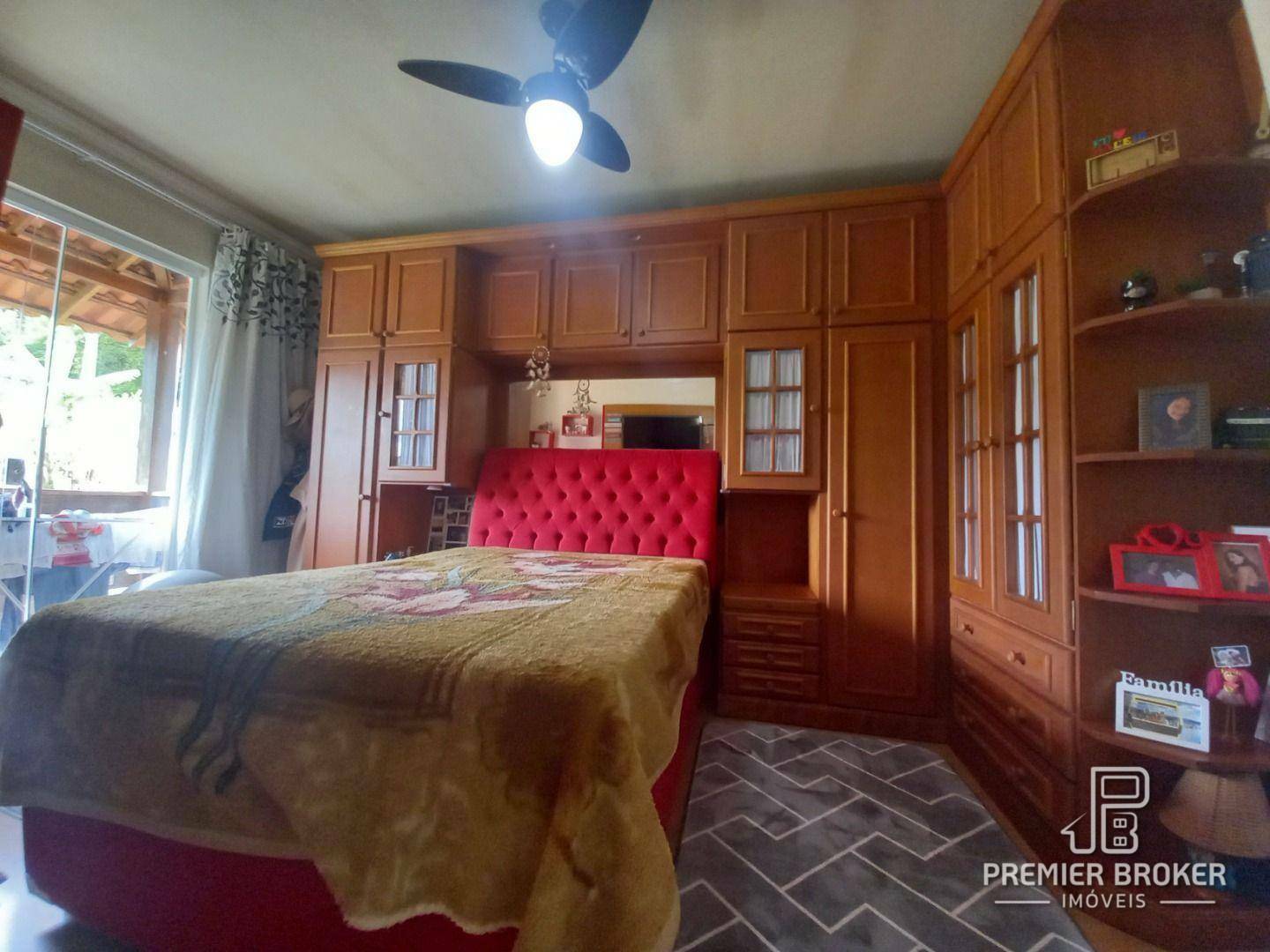 Casa à venda com 3 quartos, 130m² - Foto 12