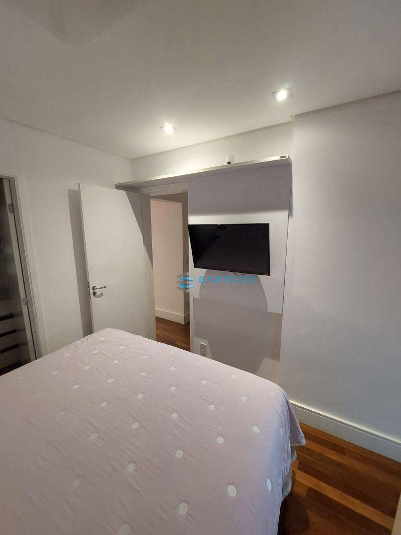 Apartamento à venda com 3 quartos, 124m² - Foto 13