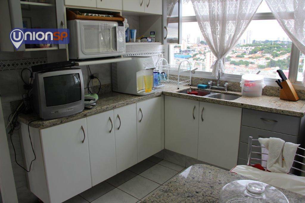 Apartamento à venda com 3 quartos, 140m² - Foto 17