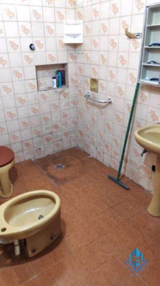 Sobrado à venda com 4 quartos, 210m² - Foto 8