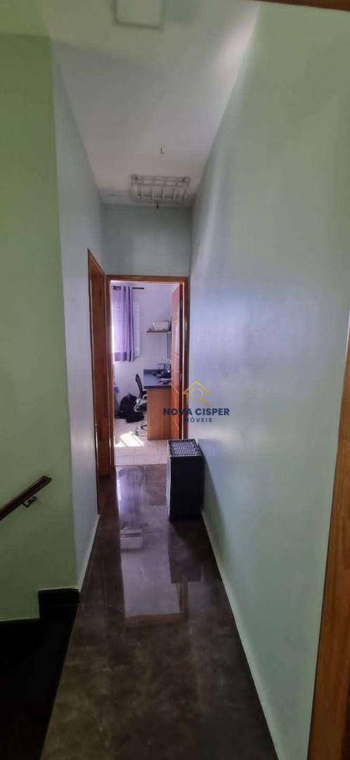 Sobrado à venda com 3 quartos, 250m² - Foto 24