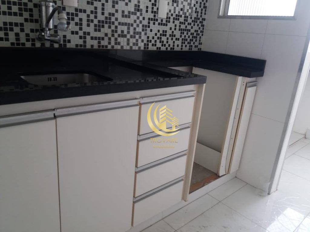 Apartamento à venda com 2 quartos, 67m² - Foto 9