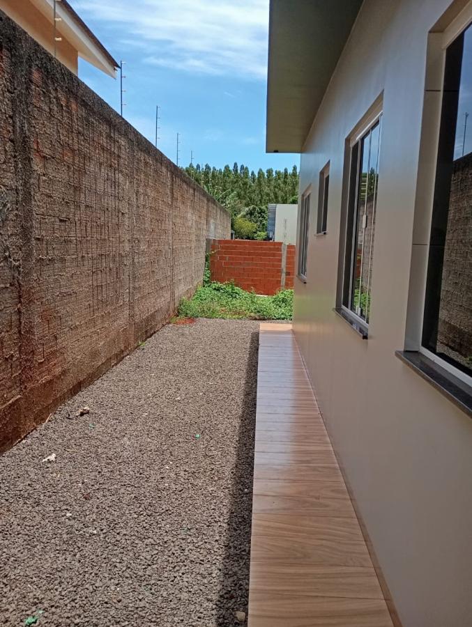 Casa à venda com 2 quartos, 76m² - Foto 4